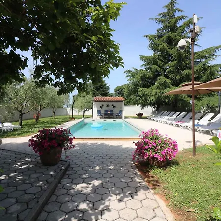 Сasa de vacaciones Homes In - Istrien 10234 *